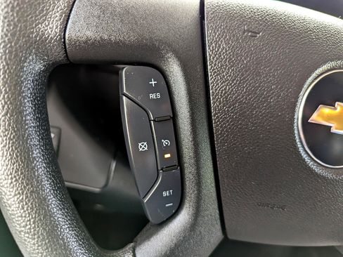 Used 2019 Chevrolet Express 4500 w/ RV Package image 28