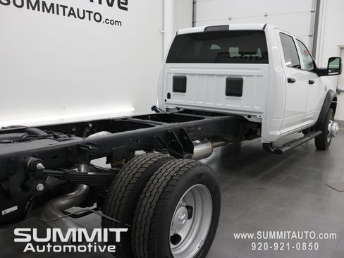 New 2026 RAM 5500 Tradesman w/ Chrome Appearance Group AWD/4WD image 4
