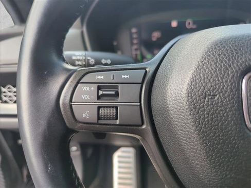 Used 2024 Honda Accord Sport image 12