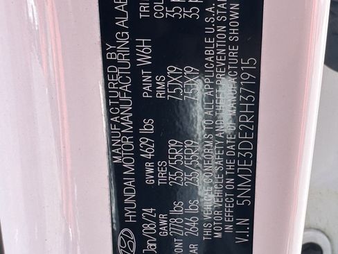 Used 2024 Hyundai Tucson Limited FWD image 32