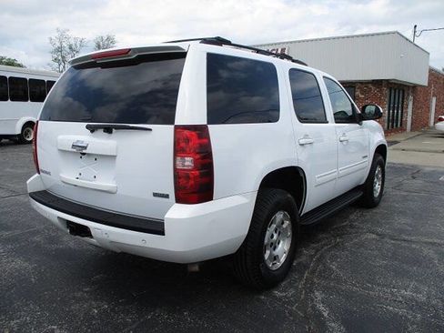 Used 2011 Chevrolet Tahoe LS w/ Convenience Package image 3