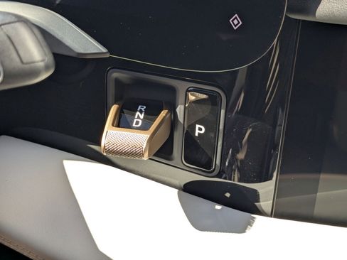 New 2026 Porsche Taycan 4S image 22