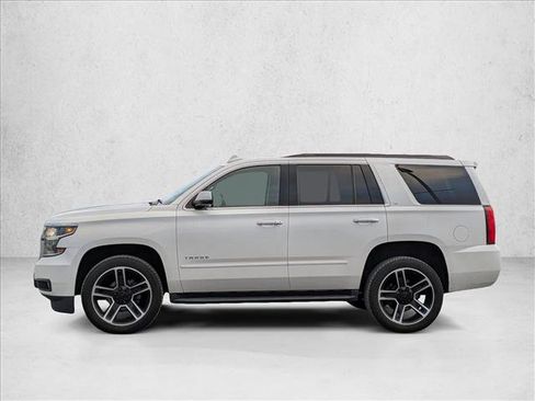 Used 2018 Chevrolet Tahoe LT w/ Luxury Package image 2