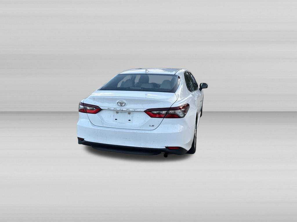 Used 2024 Toyota Camry LE FWD image 7