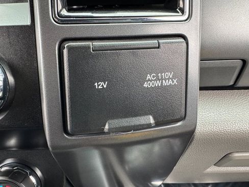 Used 2020 Ford F350 XLT w/ XLT Premium Package image 28