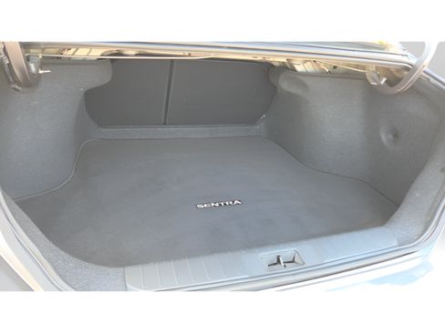 Used 2023 Nissan Sentra SV FWD image 10