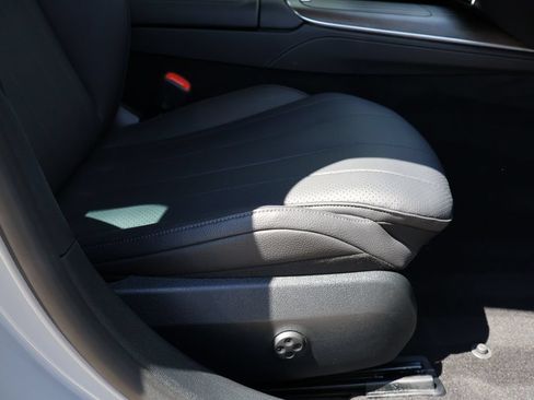 Certified 2024 Mercedes-Benz E 450 4MATIC Sedan image 12