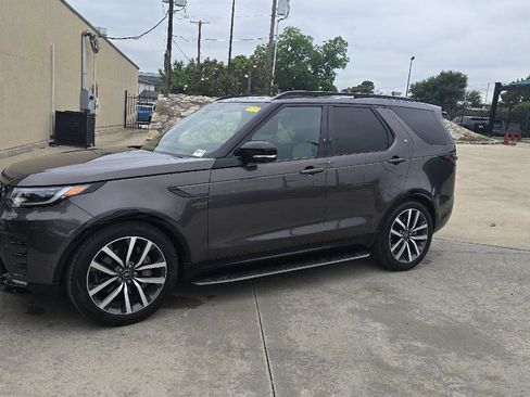 Certified 2023 Land Rover Discovery S R-Dynamic AWD/4WD image 1