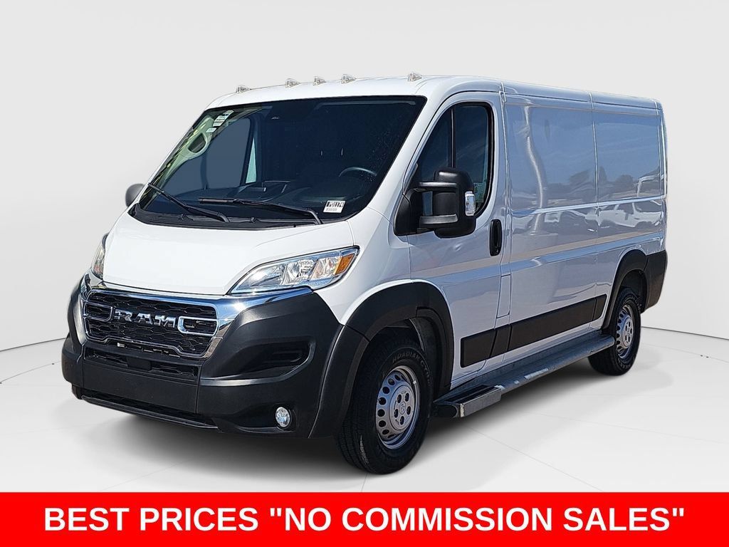 Used 2025 RAM ProMaster 2500 w/ U-Haul Equipment Group FWD image 7