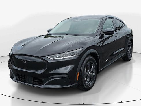Used 2022 Ford Mustang Mach-E Select RWD image 8
