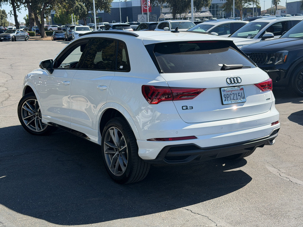 Used 2023 Audi Q3 2.0T Premium w/ Black Optic Sport Package AWD/4WD image 10