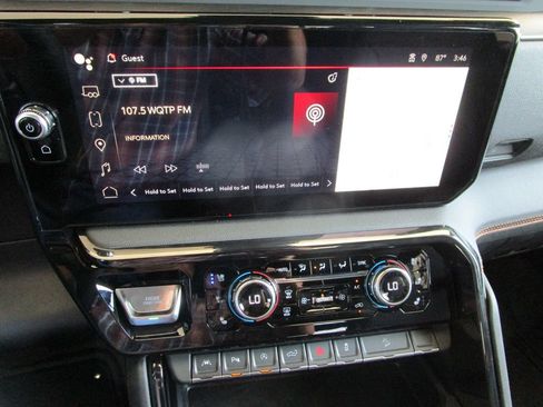 New 2026 GMC Sierra 1500 AT4 w/ AT4 Premium Package AWD/4WD image 45