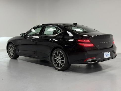 New 2026 Genesis G70 2.5T image 3