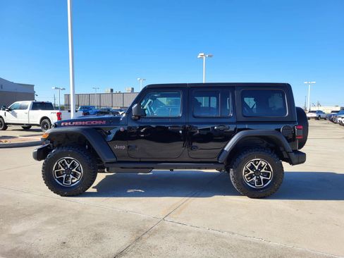 New 2026 Jeep Wrangler Unlimited Rubicon w/ Technology Group image 2
