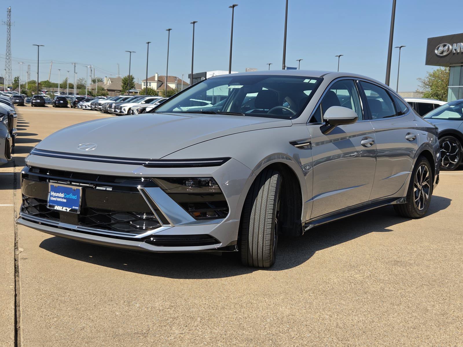 Certified 2024 Hyundai Sonata SEL FWD image 2