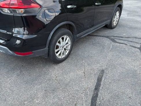 Used 2020 Nissan Rogue S w/ Special Edition Package AWD/4WD image 5