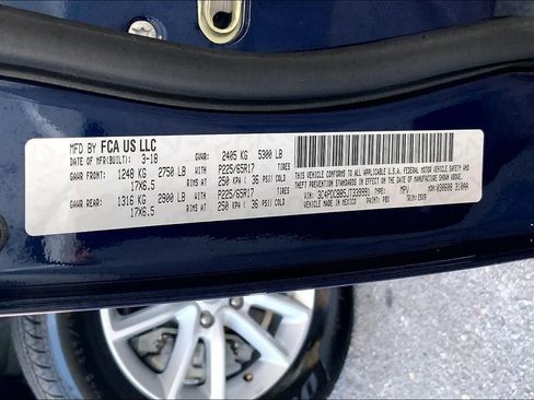 Used 2018 Dodge Journey SXT w/ Connectivity Group FWD image 33