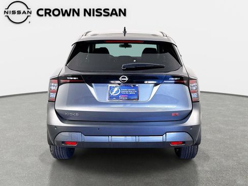 New 2026 Nissan Kicks SR FWD image 6