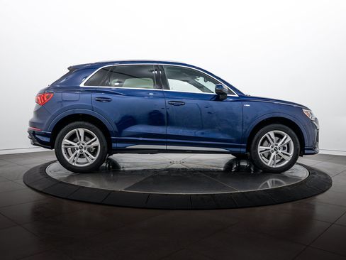 Certified 2023 Audi Q3 2.0T Premium Plus w/ Premium Plus Package AWD/4WD image 3