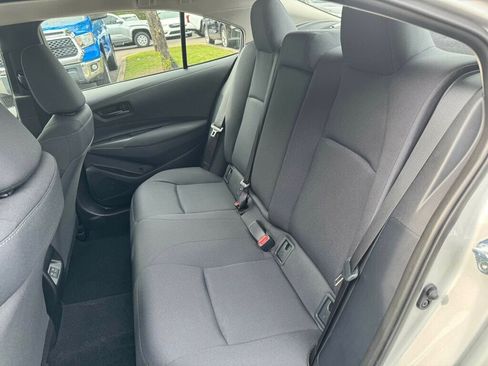 Used 2025 Toyota Corolla LE FWD image 7
