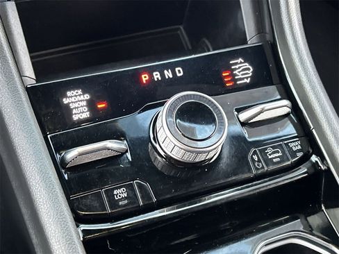 Used 2023 Jeep Grand Cherokee Trailhawk image 28