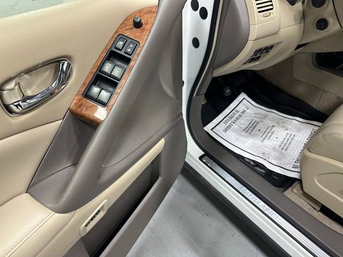 Used 2014 Nissan Murano LE w/ Platinum Edition Package image 9