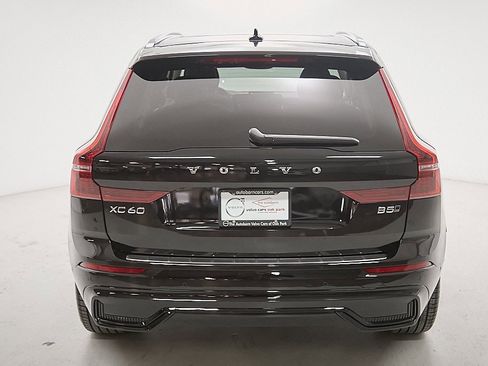 New 2026 Volvo XC60 B5 Ultra w/ Protection Package Premier image 8