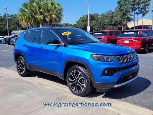 Used 2022 Jeep Compass Limited image 7