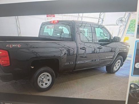 Used 2017 Chevrolet Silverado 1500 W/T AWD/4WD image 4