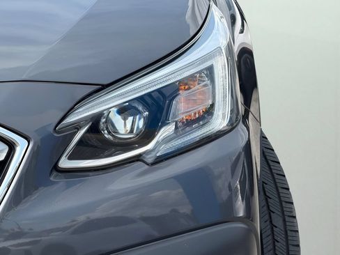 Used 2022 Subaru Outback Limited AWD/4WD image 5