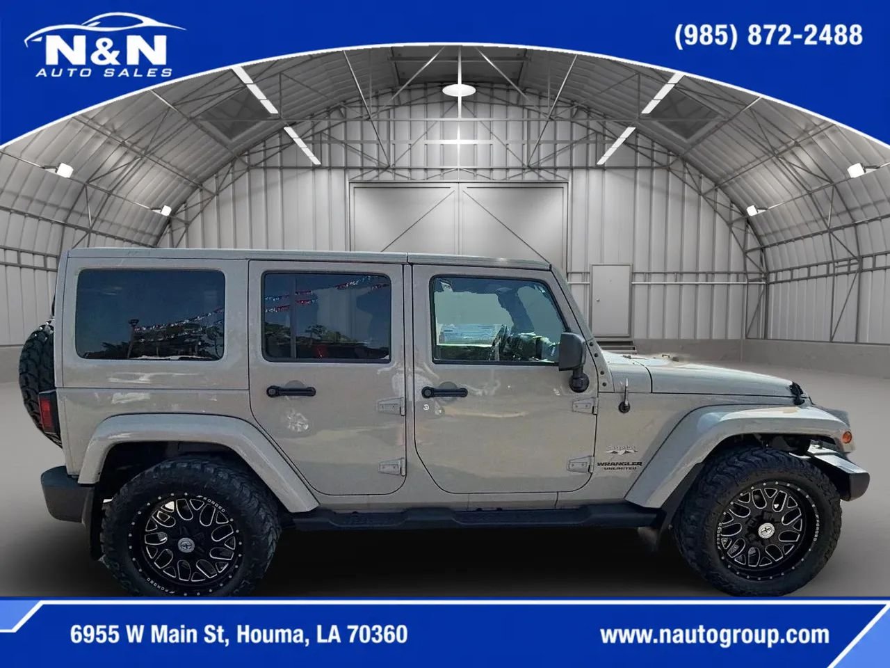 Used 2017 Jeep Wrangler Unlimited Sahara w/ Connectivity Group AWD/4WD image 6
