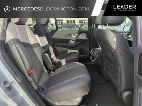 Used 2025 Mercedes-Benz GLS 450 GLS 450 image 31