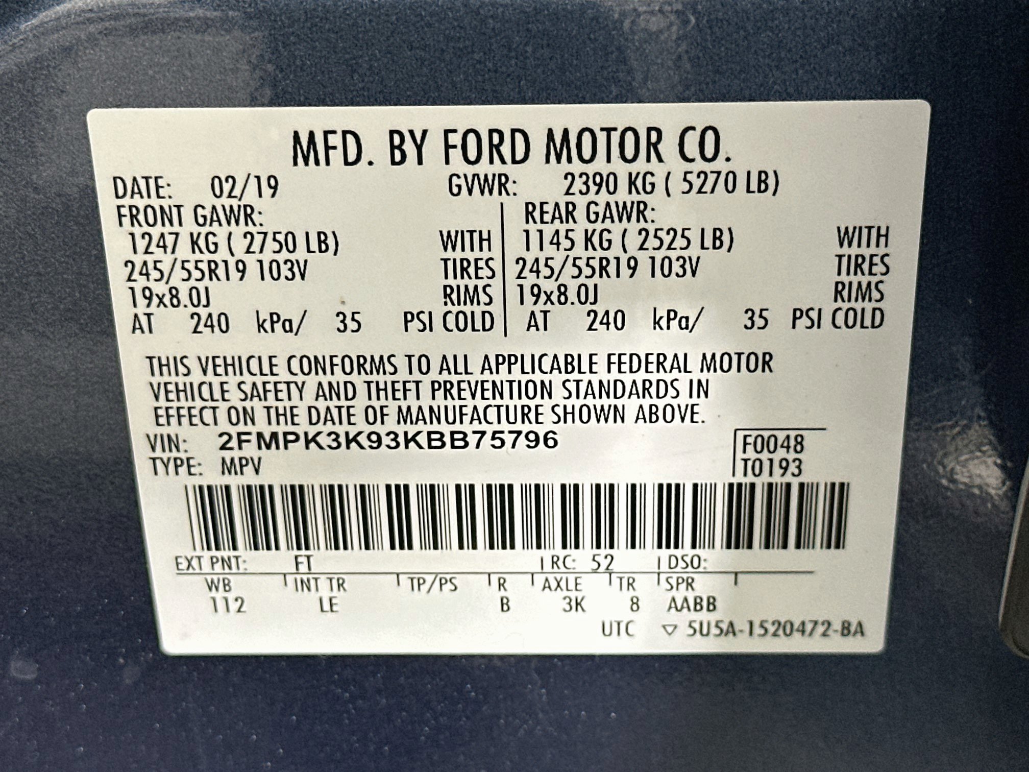 Used 2019 Ford Edge Titanium w/ Cold Weather Package FWD image 12