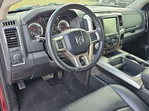 Used 2017 RAM 1500 Laramie w/ Convenience Group image 16