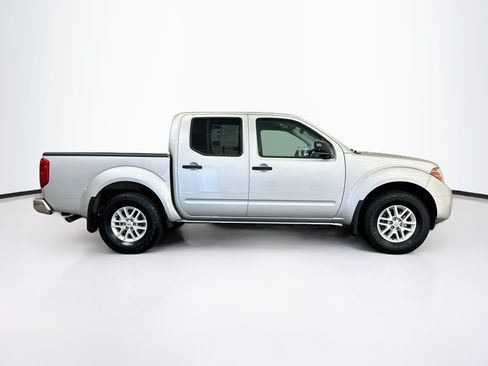 Used 2020 Nissan Frontier SV w/ SV Utility Package AWD/4WD image 10