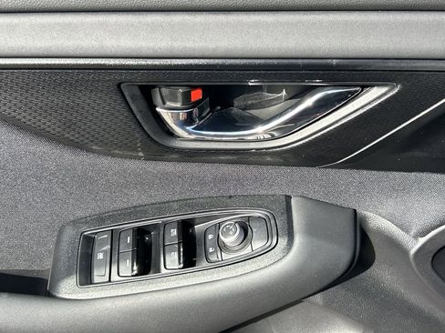 Certified 2025 Subaru Outback Premium w/ Popular Package #1A image 17