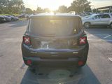 Used 2018 Jeep Renegade Latitude w/ Cold Weather Group image 4