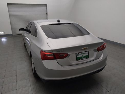 Used 2022 Chevrolet Malibu LS FWD image 6