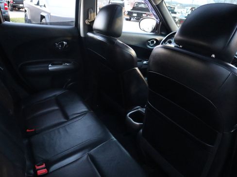 Used 2012 Nissan Juke SL w/ Chrome Pkg image 29