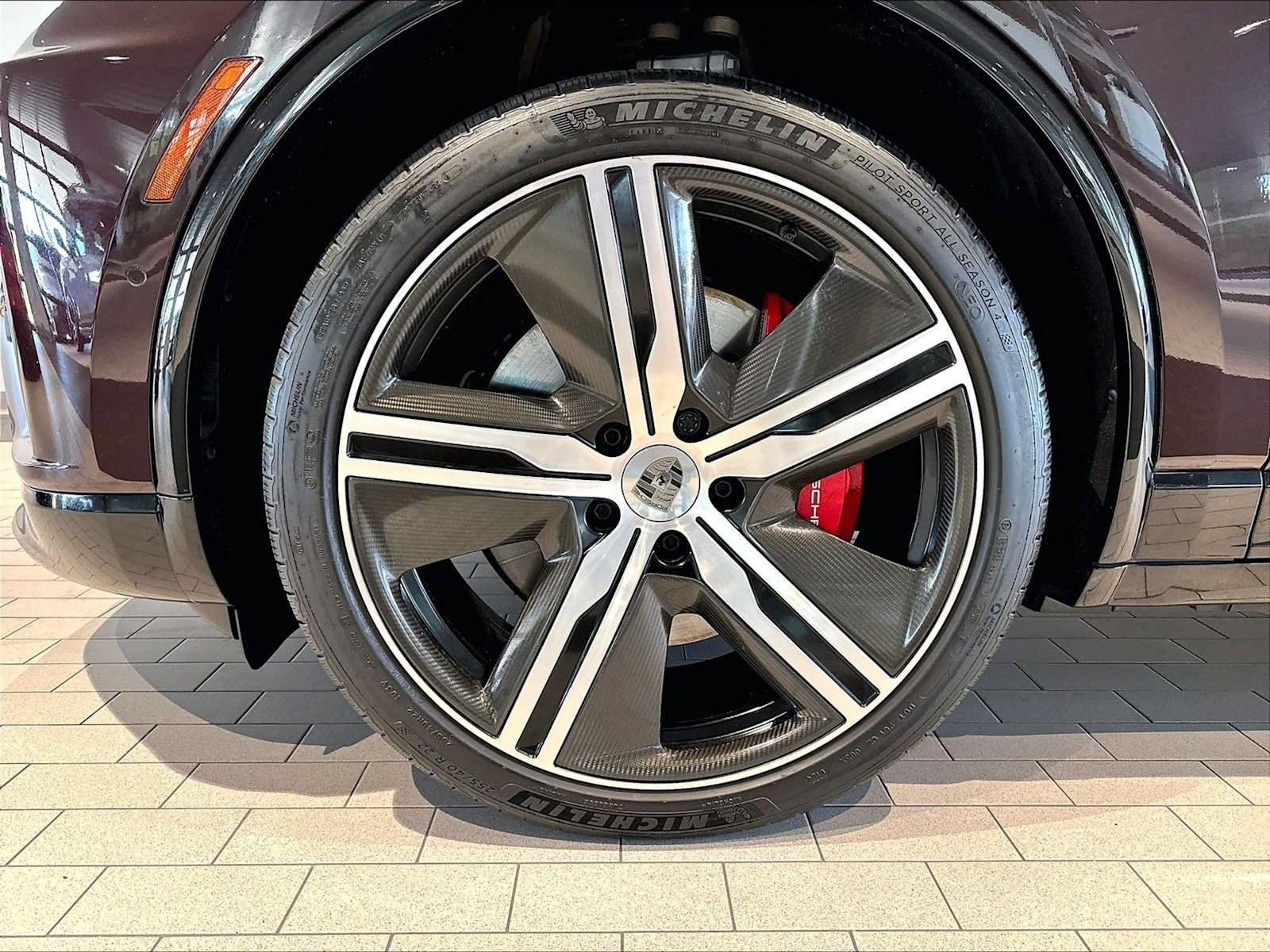 Used 2024 Porsche Macan Turbo Electric AWD/4WD image 14
