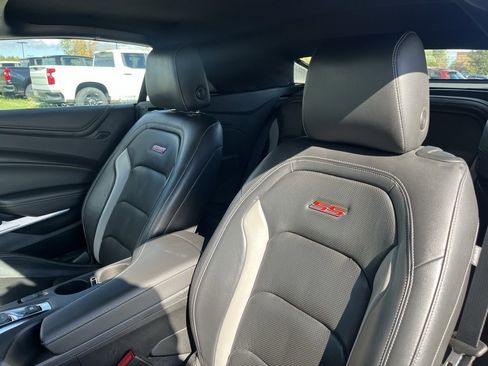 Used 2022 Chevrolet Camaro SS image 19