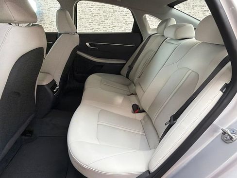 New 2026 Hyundai Sonata SEL FWD image 14