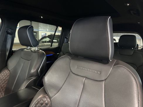 Used 2023 Jeep Grand Cherokee L Summit image 8