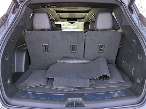 Used 2023 Buick Enclave Avenir w/ Avenir Technology Package image 29