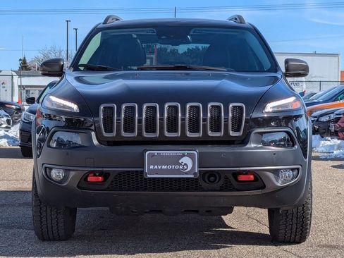 Used 2016 Jeep Cherokee Trailhawk w/ Comfort/Convenience Group image 6