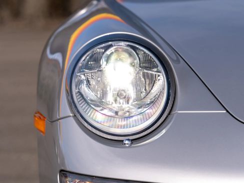 Used 2005 Porsche 911 Carrera S image 4