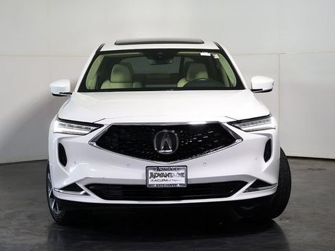 Used 2023 Acura MDX SH-AWD w/ Technology Package image 9