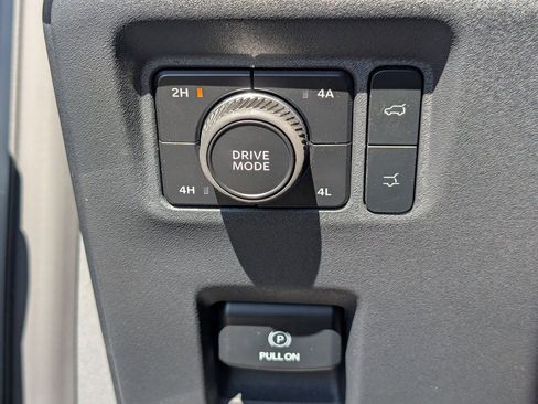 New 2026 Ford Expedition Platinum w/ Stealth Appearance Package image 18