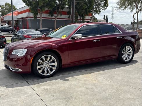 Used 2017 Chrysler 300 C w/ Safetytec Plus Group RWD image 44