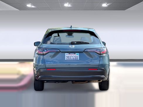 Certified 2024 Honda HR-V LX image 10
